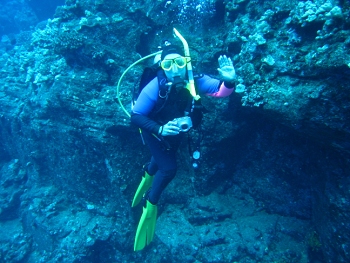 Diving around Maui